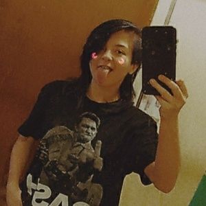 Meet your Posher, Destiny